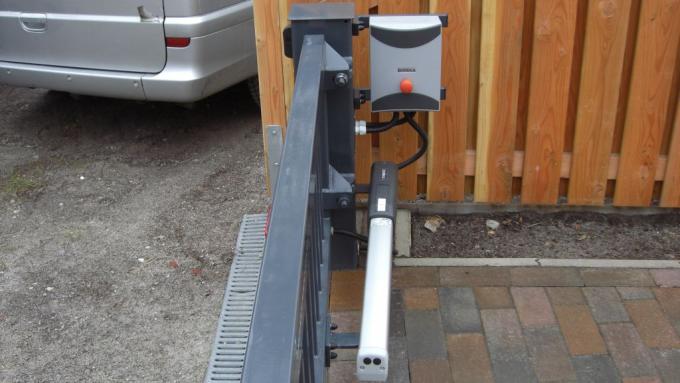 Drehflügeltorantrieb DU3524L